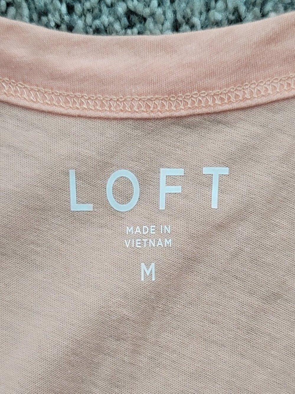 LOFT Womens Peach Smocked Shoulder Sleeveless V-Neck Knit Top Medium - Picture 4 of 10